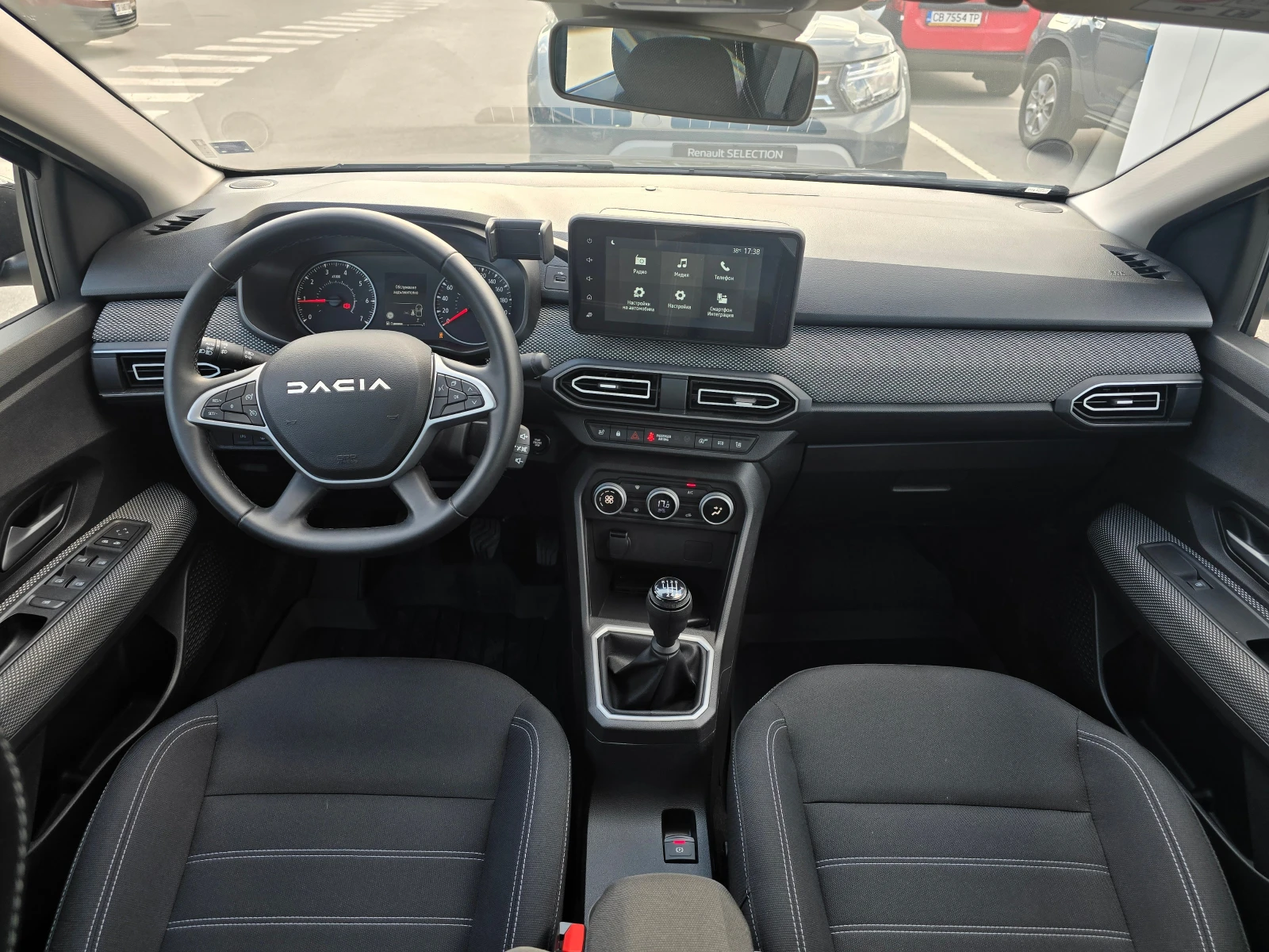 Dacia Logan 1.0 Tce LPG - изображение 8