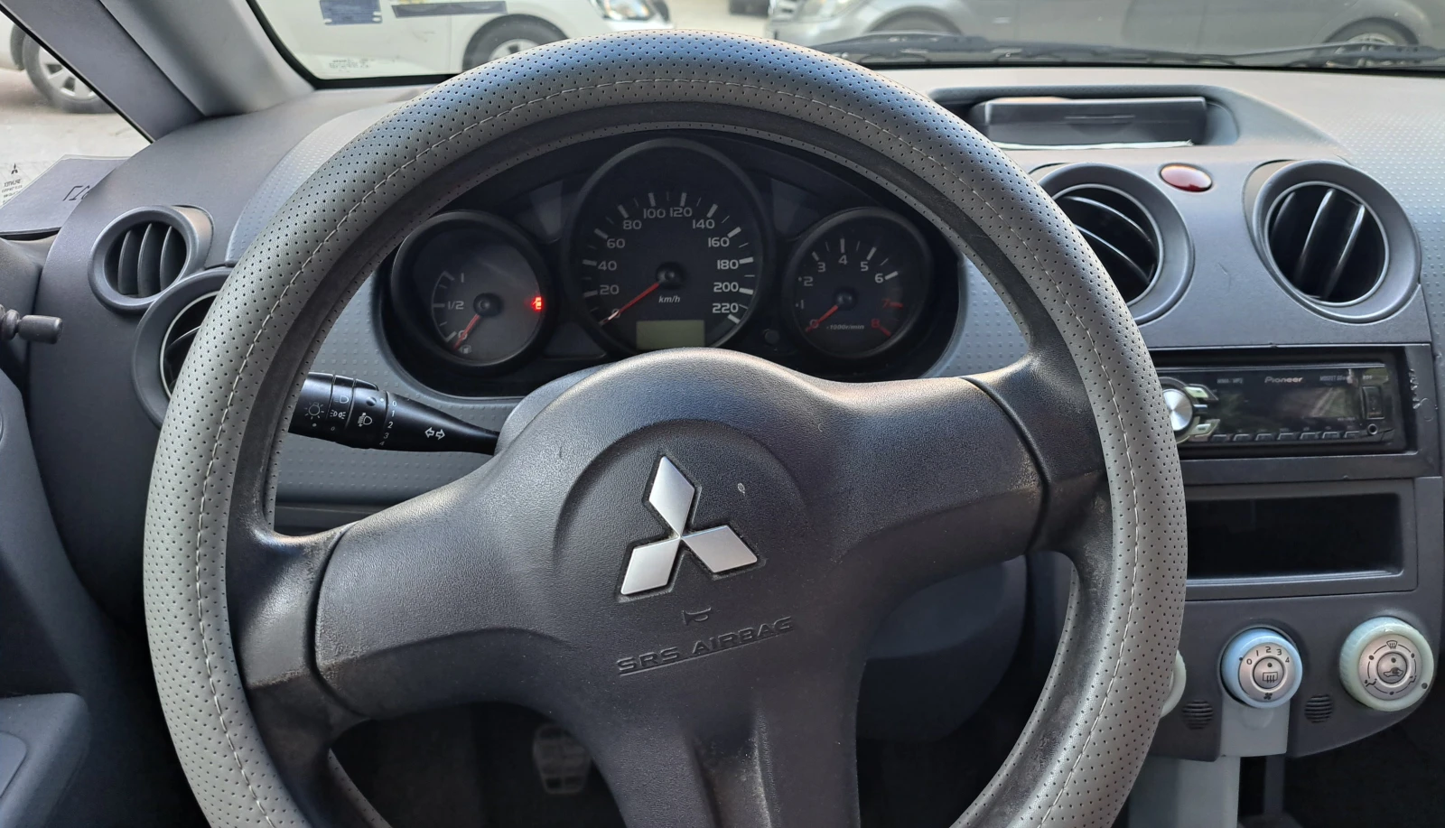 Mitsubishi Colt  - изображение 3
