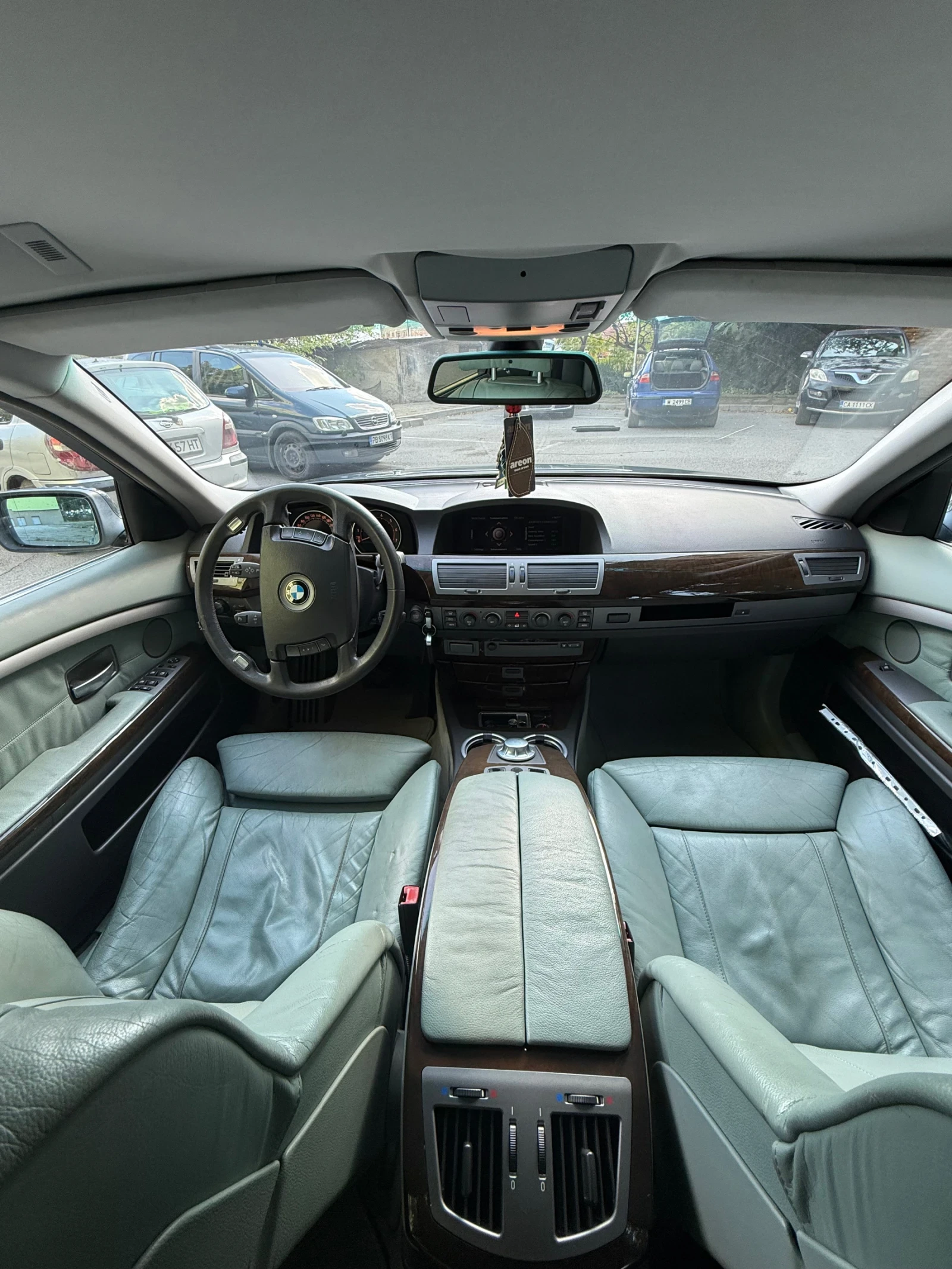 BMW 735  - изображение 5