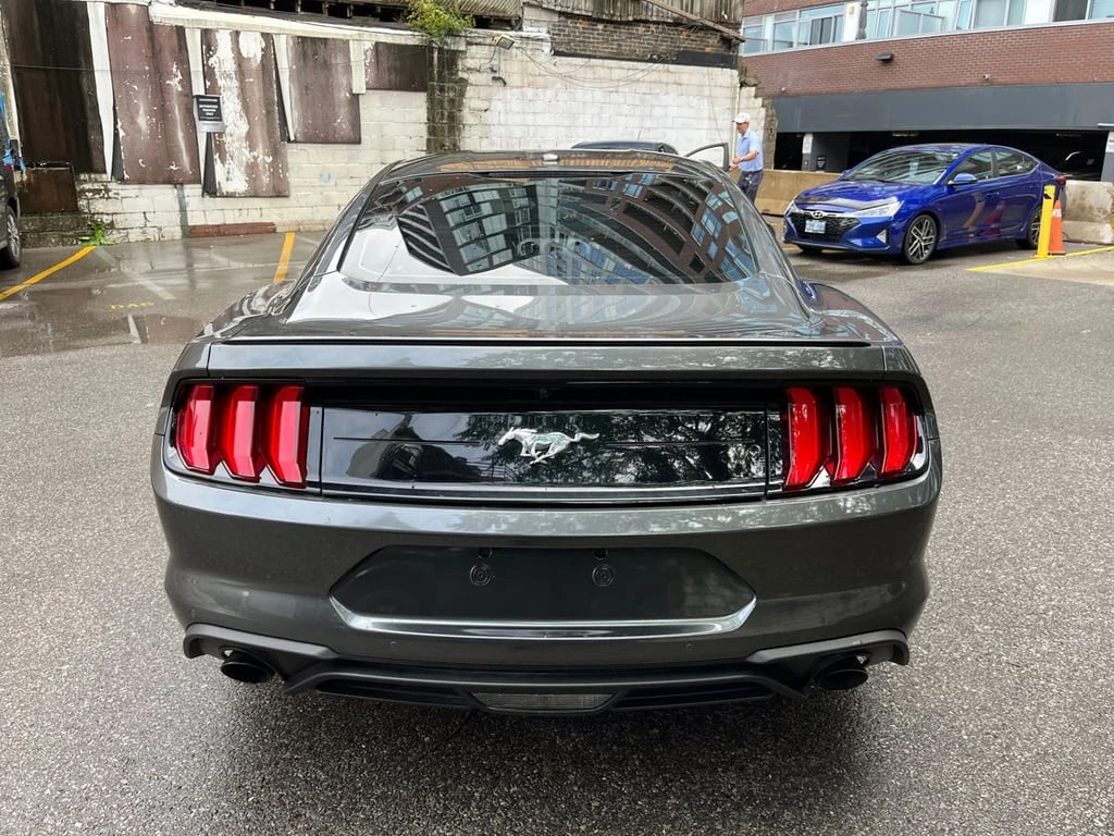Ford Mustang * EcoBoost * CARFAX * БЕЗ ПЪРВОНАЧАЛНА ВНОСКА - изображение 4
