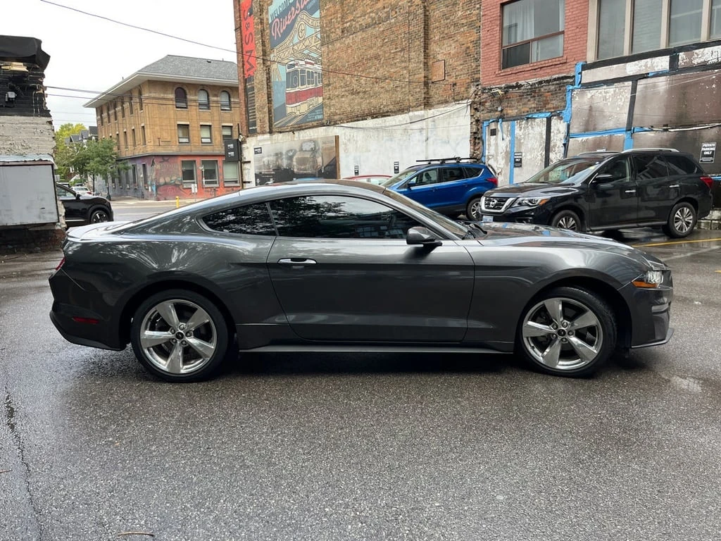 Ford Mustang * EcoBoost * CARFAX * БЕЗ ПЪРВОНАЧАЛНА ВНОСКА - изображение 3