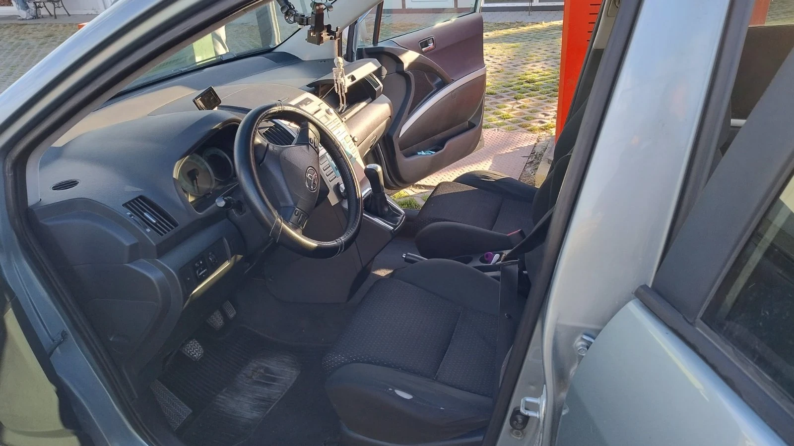 Toyota Verso  - изображение 6