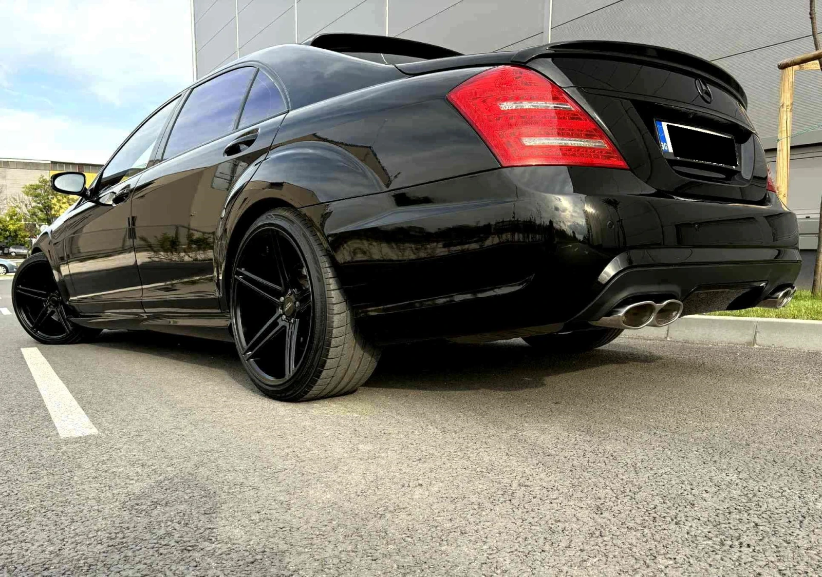 Mercedes-Benz S 500 L 6.5 AMG / PANO / 3xTV / NIGHT VISION / LPG*  - изображение 8