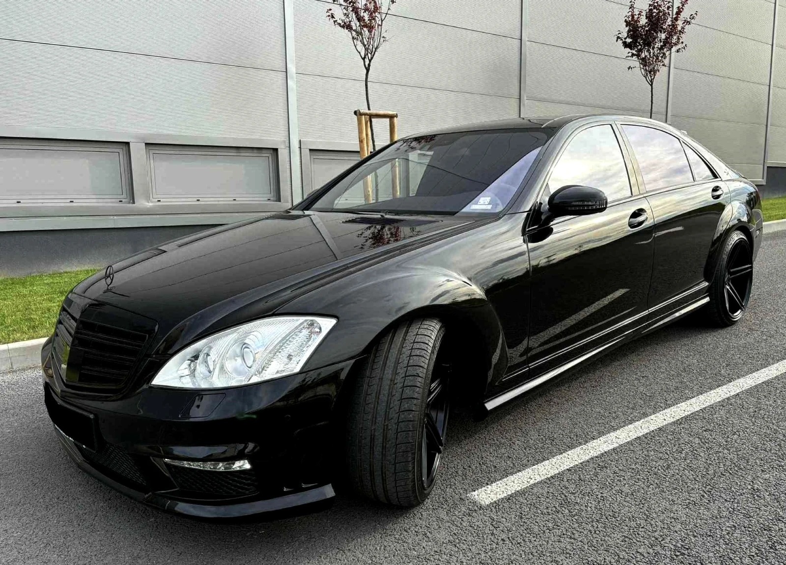 Mercedes-Benz S 500 L 6.5 AMG / PANO / 3xTV / NIGHT VISION / LPG*  - изображение 3