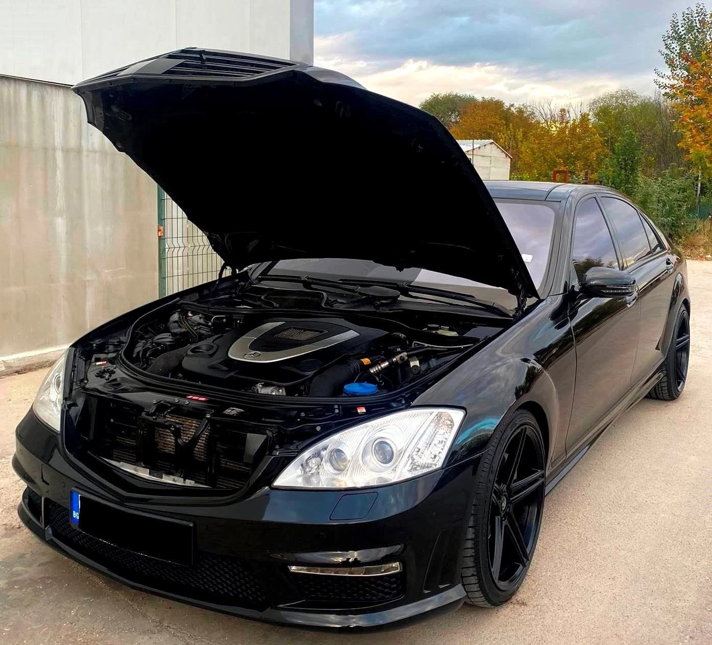 Mercedes-Benz S 500 L 6.5 AMG / PANO / 3xTV / NIGHT VISION / LPG*  - изображение 7