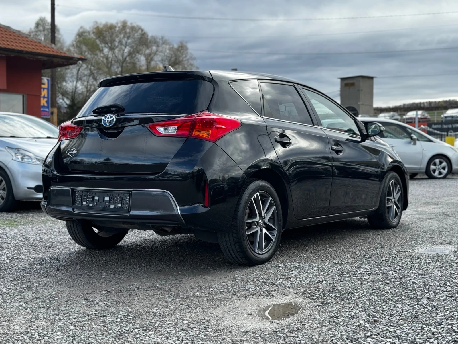 Toyota Auris 1.8I  Hybrid/Camera/Full led | Mobile.bg   5