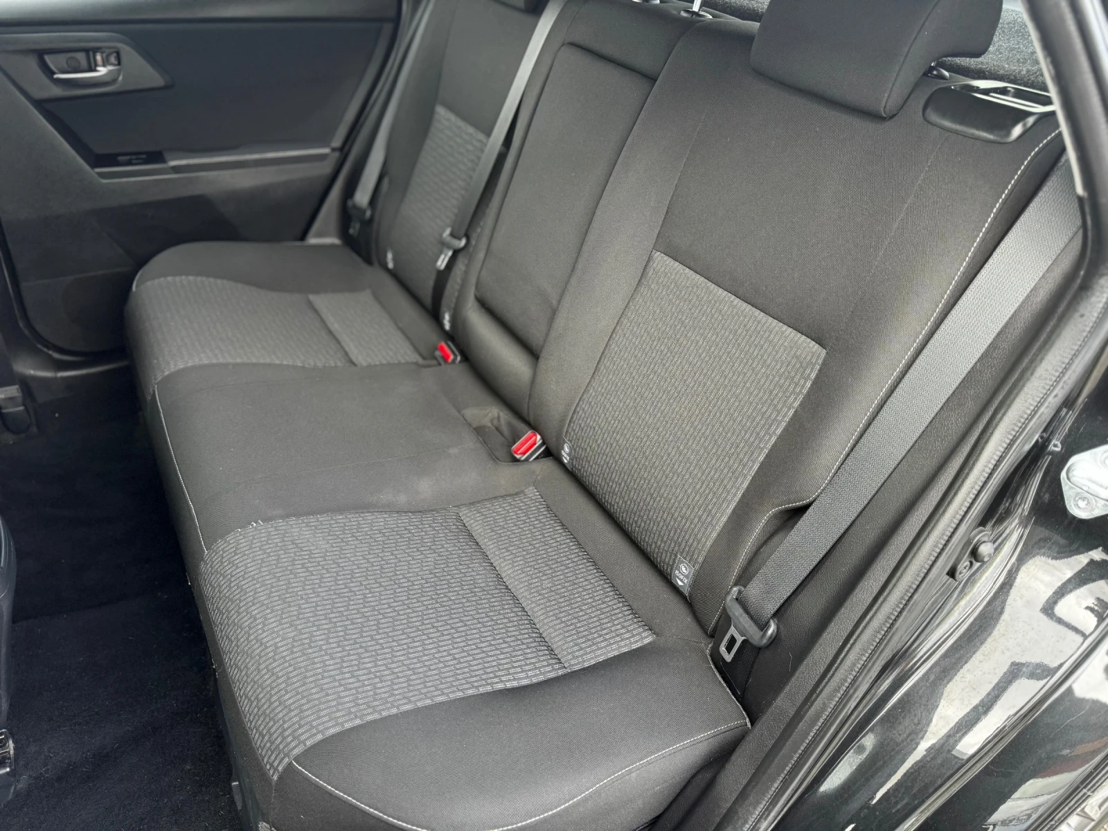 Toyota Auris 1.8I  Hybrid/Camera/Full led | Mobile.bg   13