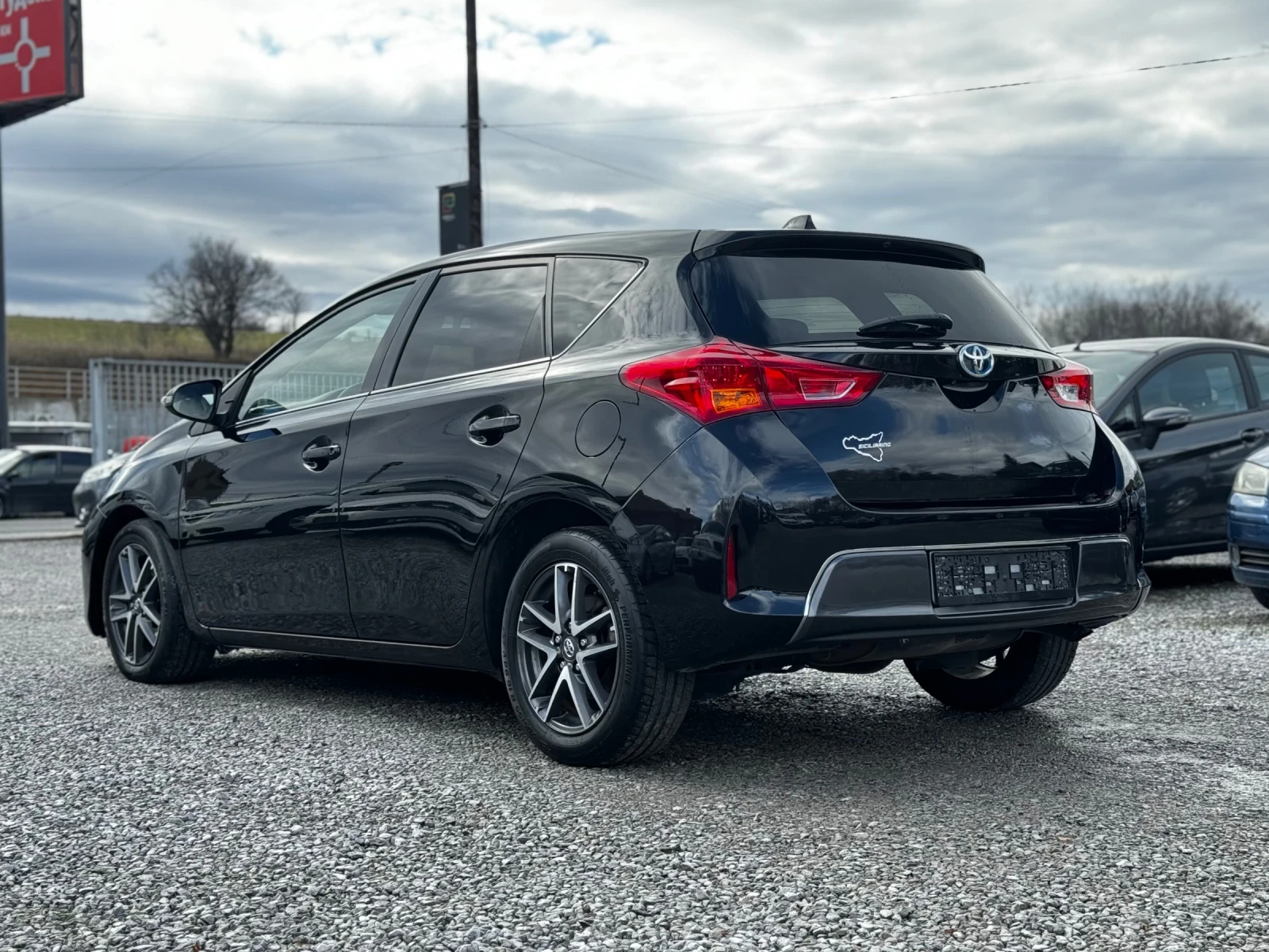 Toyota Auris 1.8I  Hybrid/Camera/Full led | Mobile.bg   7