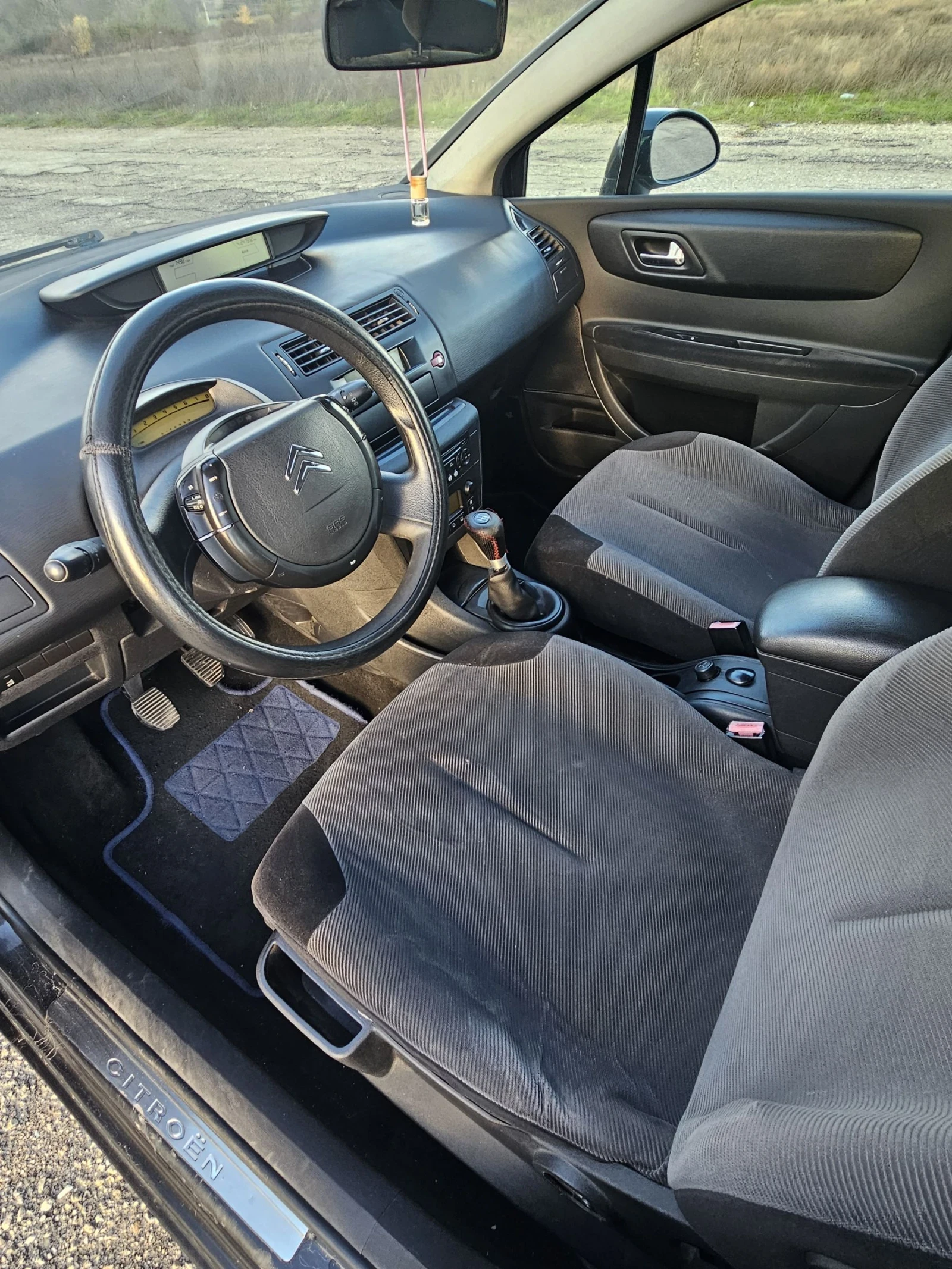 Citroen C4 1.6 - изображение 7