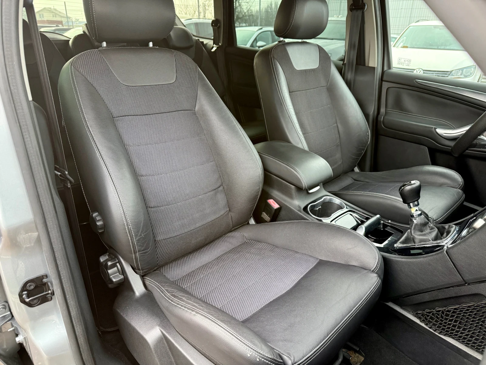 Ford S-Max Face* Led* Titanium* Converse+ * 2.0Tdci* 163ps - изображение 10