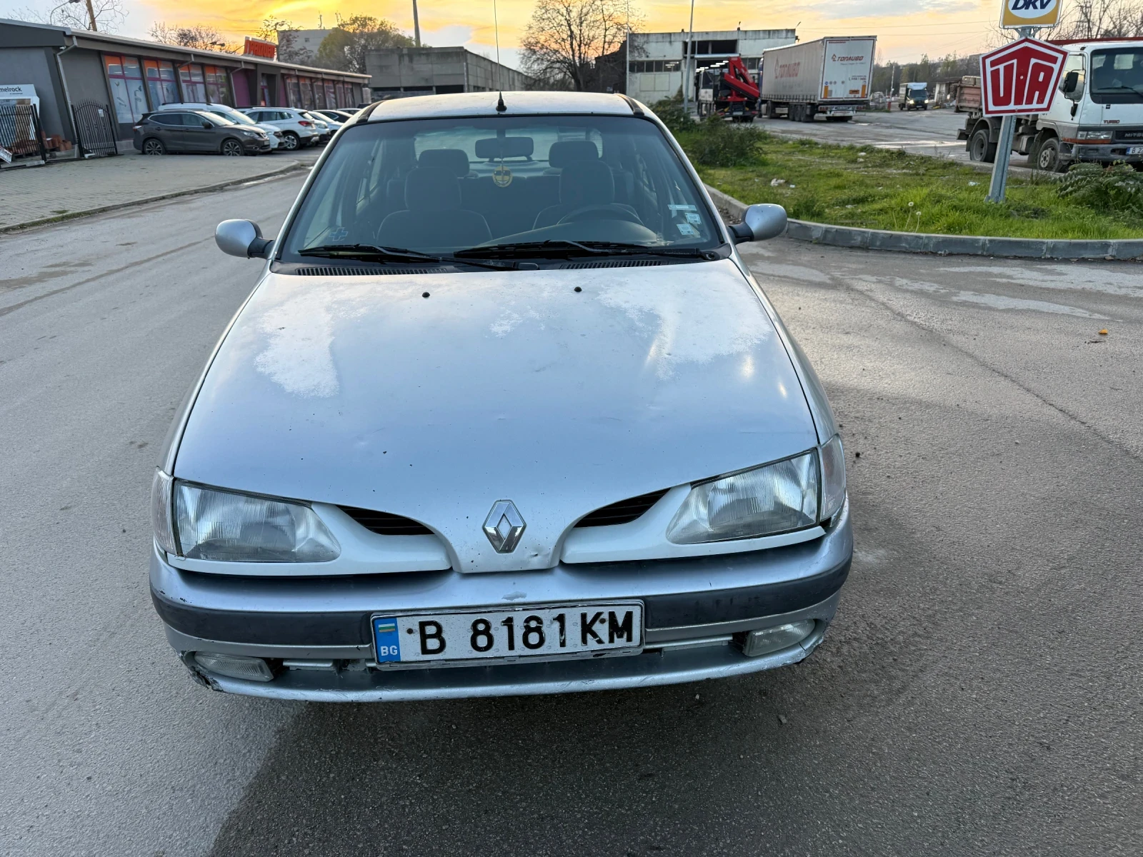 Renault Megane 1, 6 газ/бензин - изображение 3