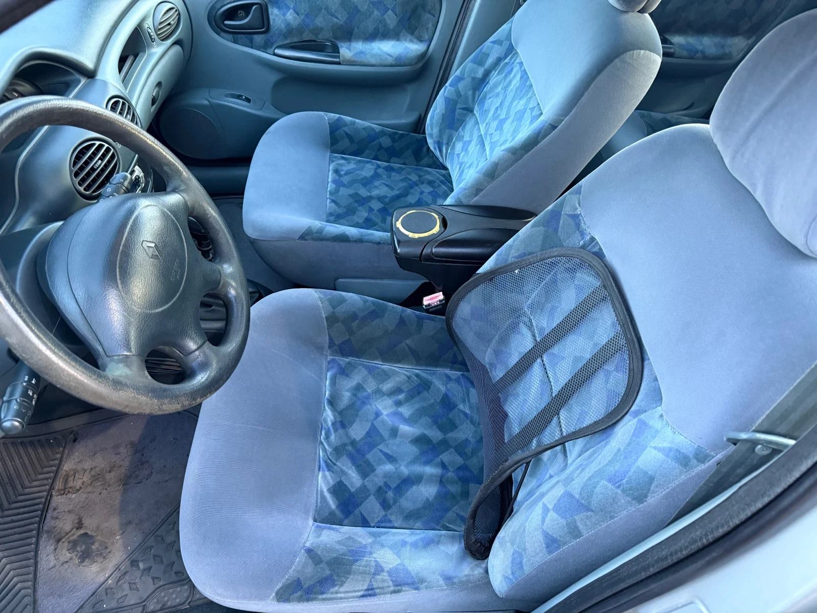 Renault Megane 1, 6 газ/бензин - изображение 10