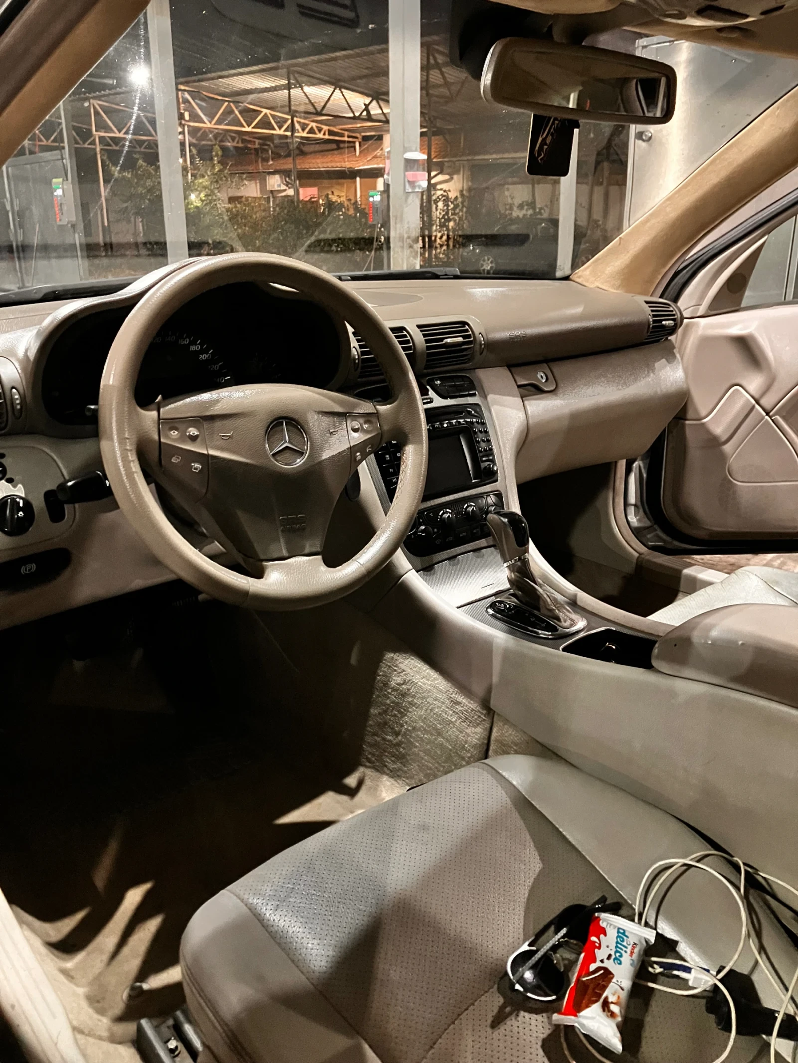 Mercedes-Benz C 220  - изображение 8