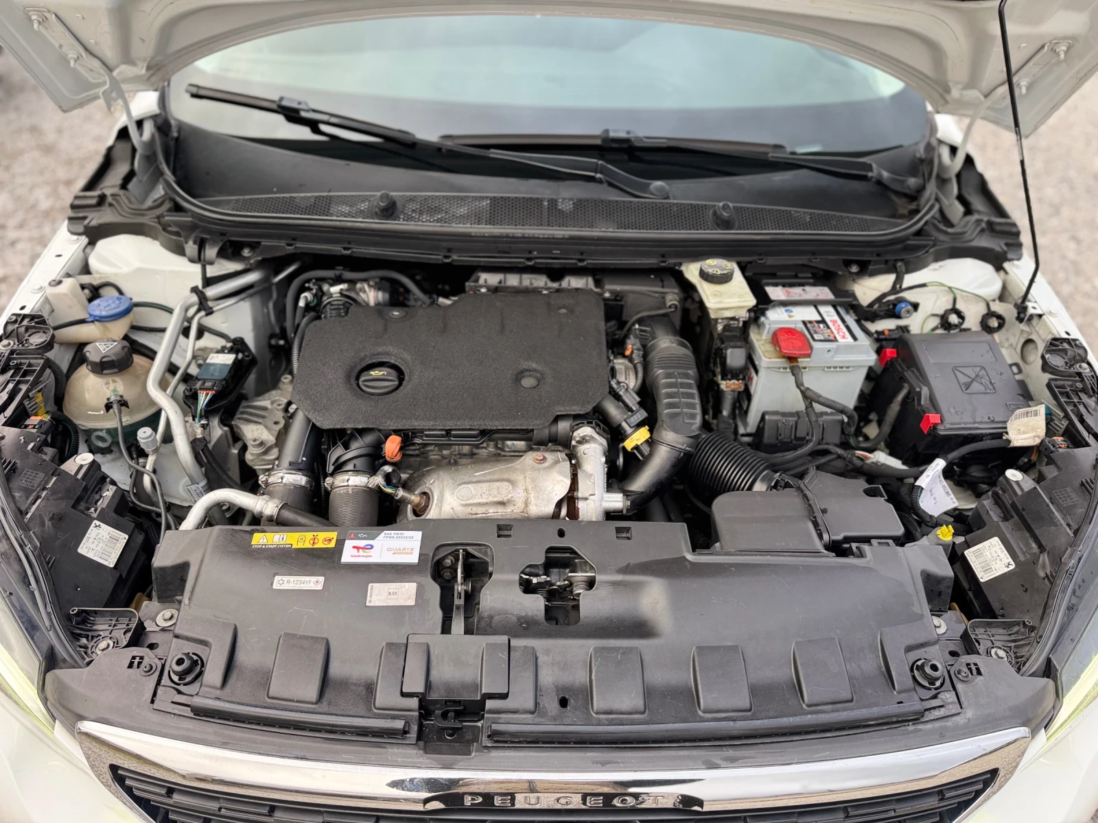 Peugeot 308 1.5Blue-HDi , снимка 14 - Автомобили и джипове - 53762319