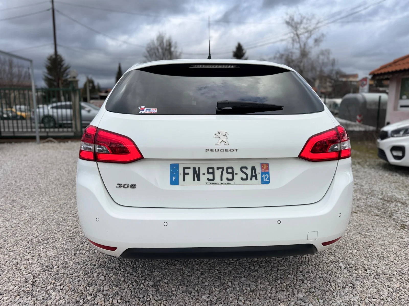 Peugeot 308 1.5Blue-HDi , снимка 6 - Автомобили и джипове - 53762319