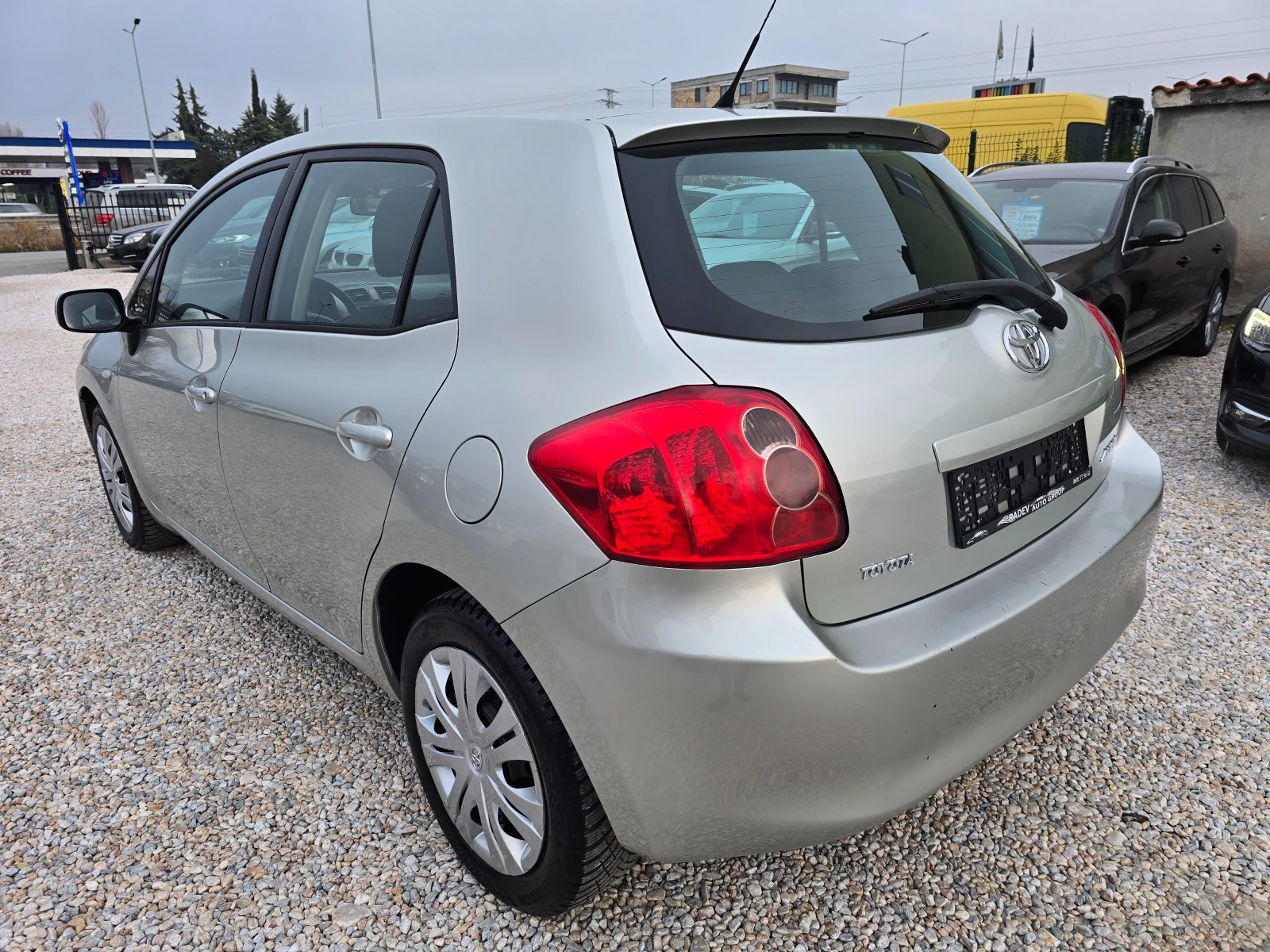 Toyota Auris 1.6VVTI /125КС/EXECUTIVE/ - изображение 2