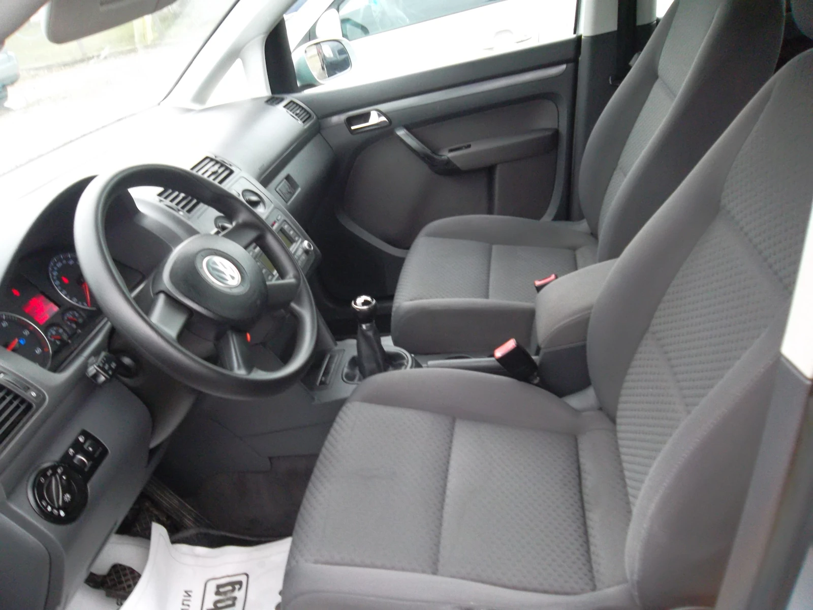 VW Touran 1.9 TDI-105 7 ������ | Mobile.bg � ����������� 6