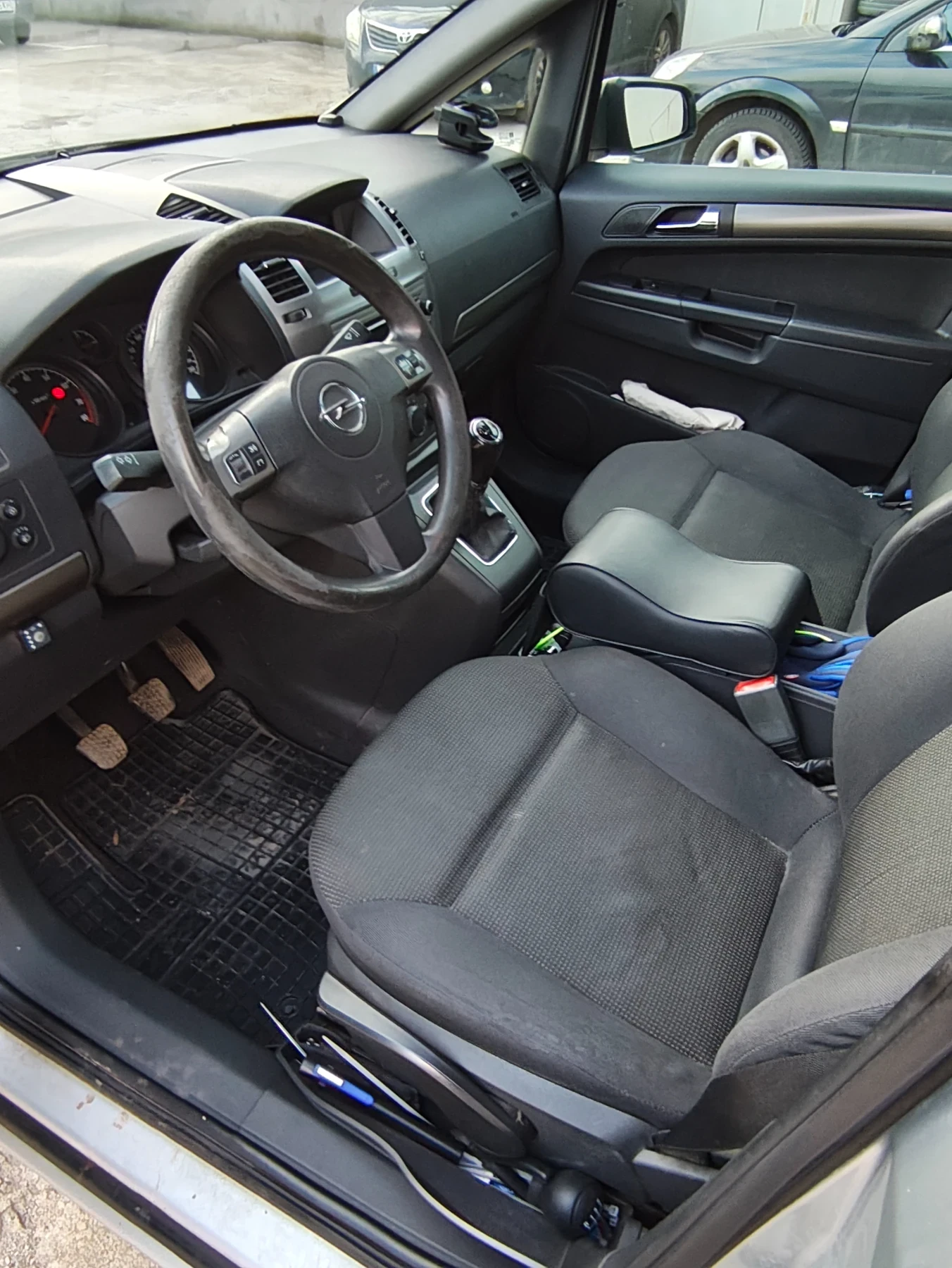 Opel Zafira | Mobile.bg � ����������� 10