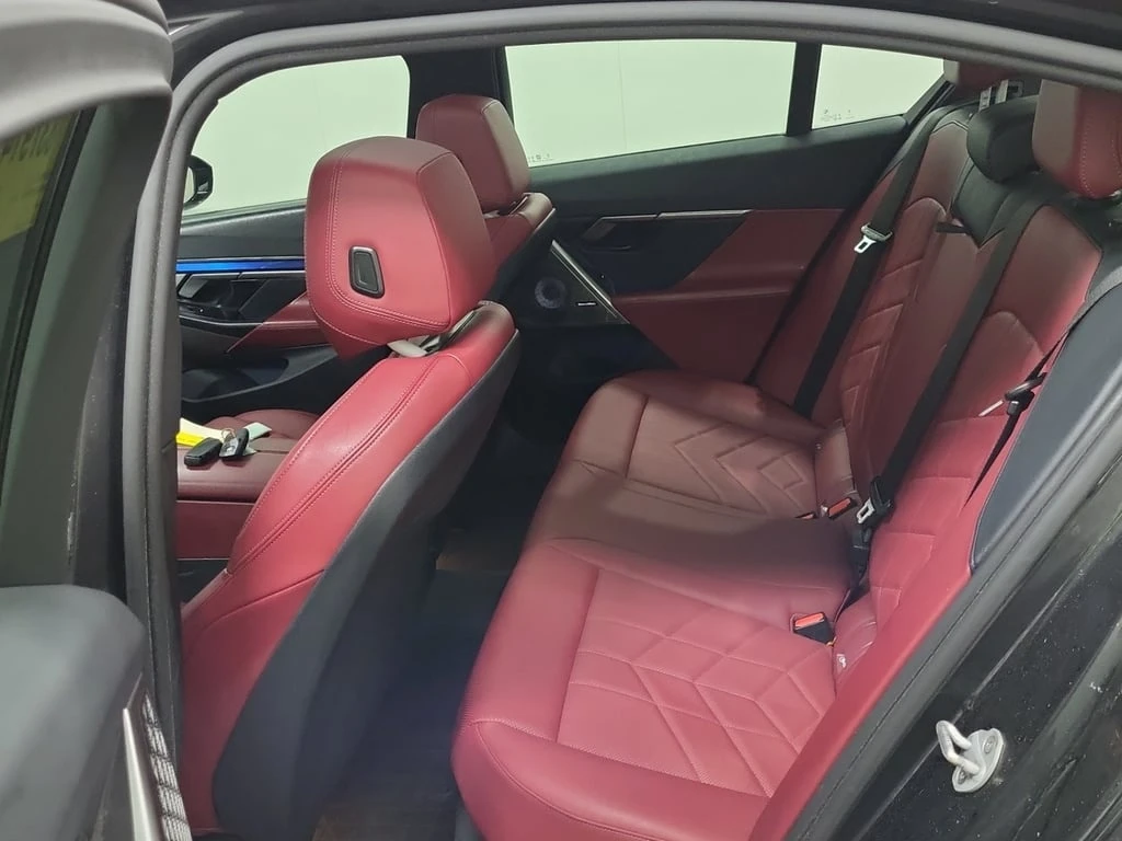 BMW i5 M60 XDRIVE  CARFAX | Mobile.bg � ����������� 12