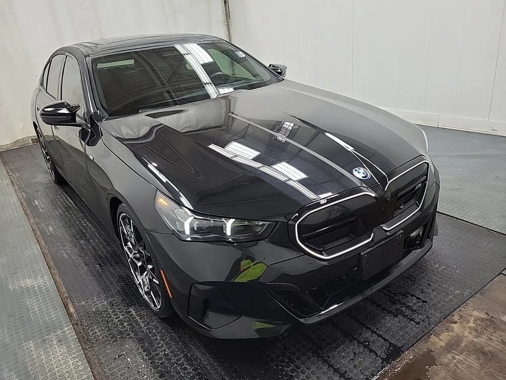 BMW i5 M60 XDRIVE  CARFAX - изображение 2