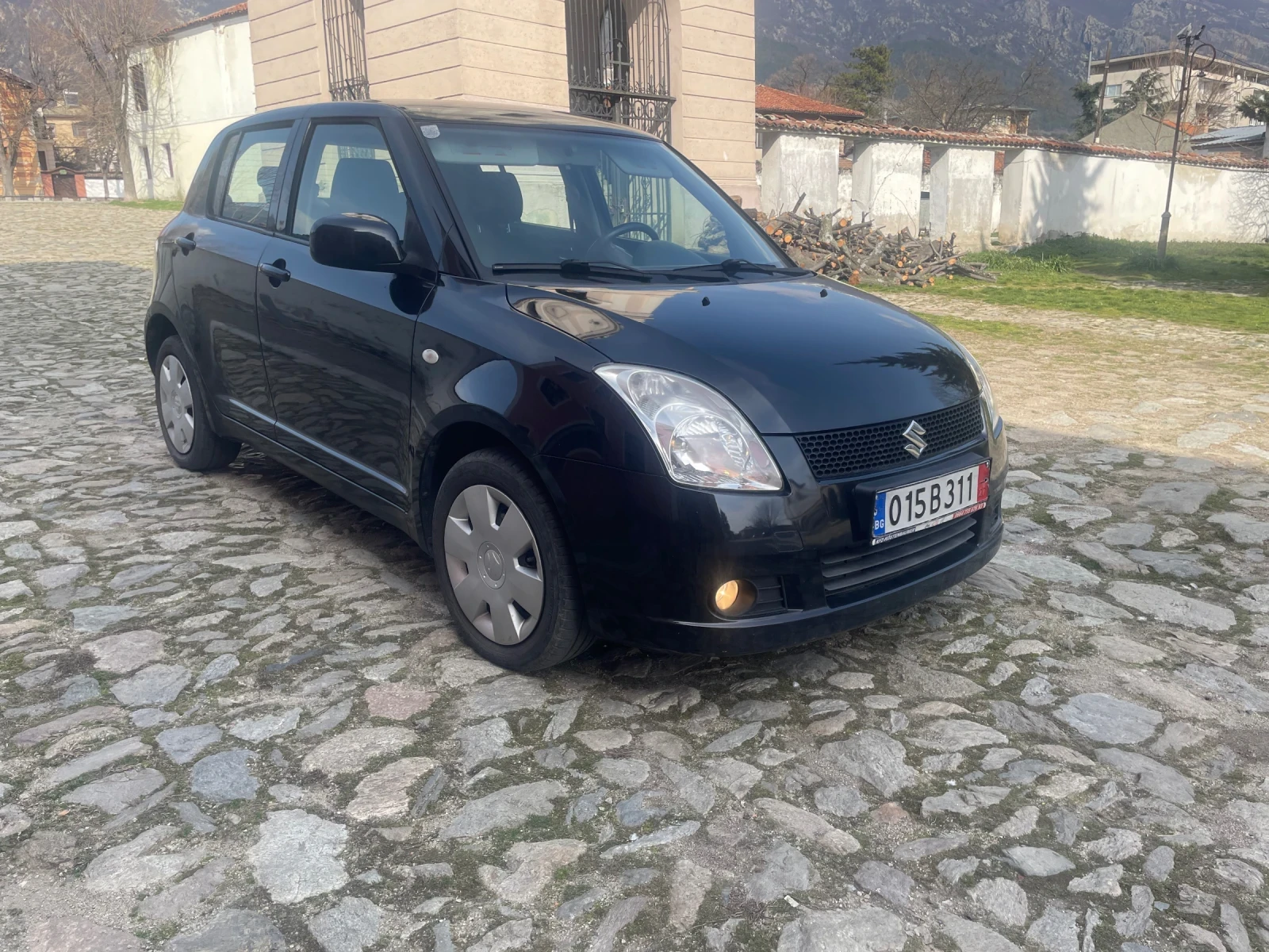 Suzuki Swift 1.3i 4X4 92ks KLIMATIK, снимка 7 - Автомобили и джипове - 53707812