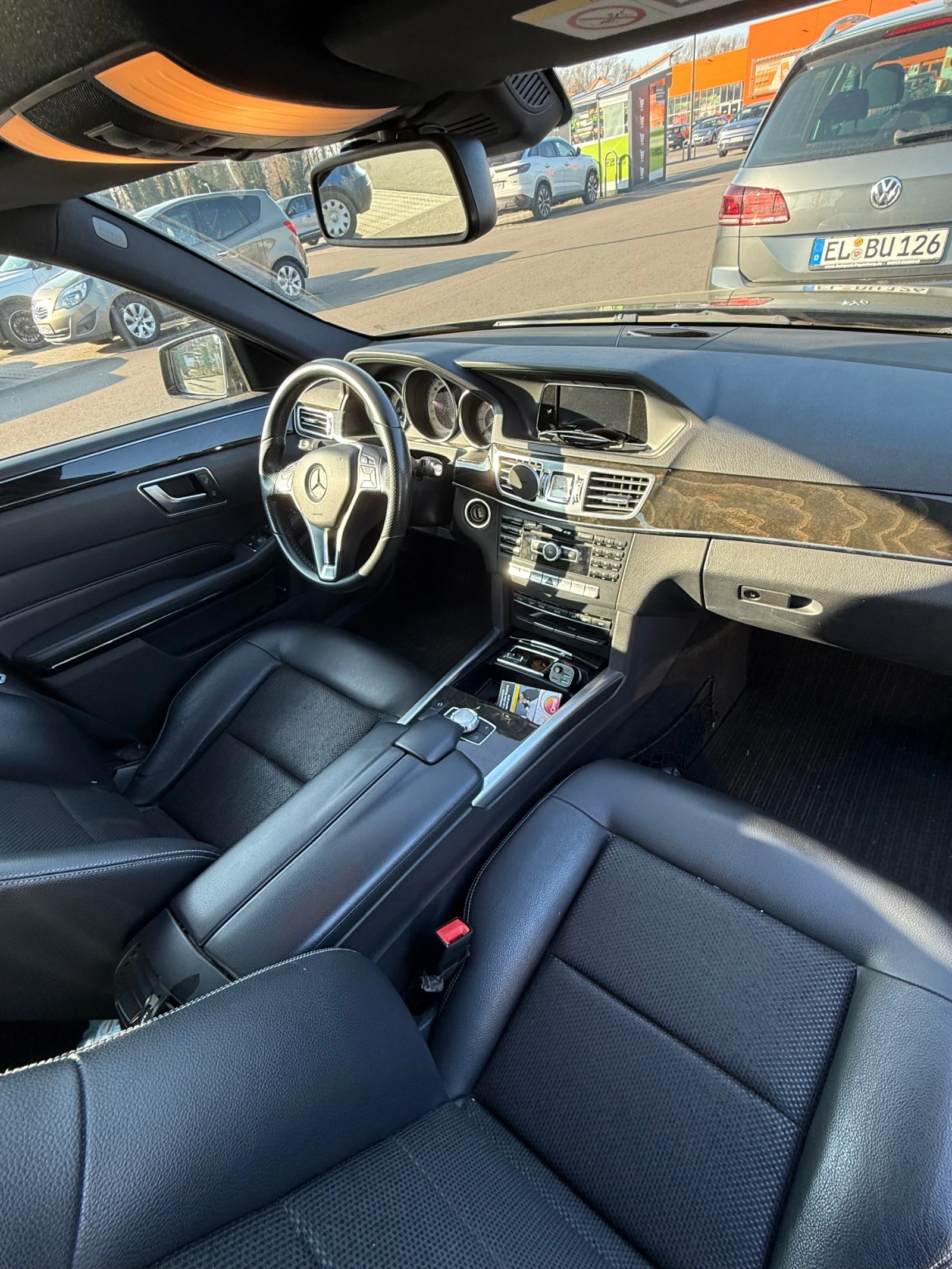 Mercedes-Benz E 220, снимка 8 - Автомобили и джипове - 53858698
