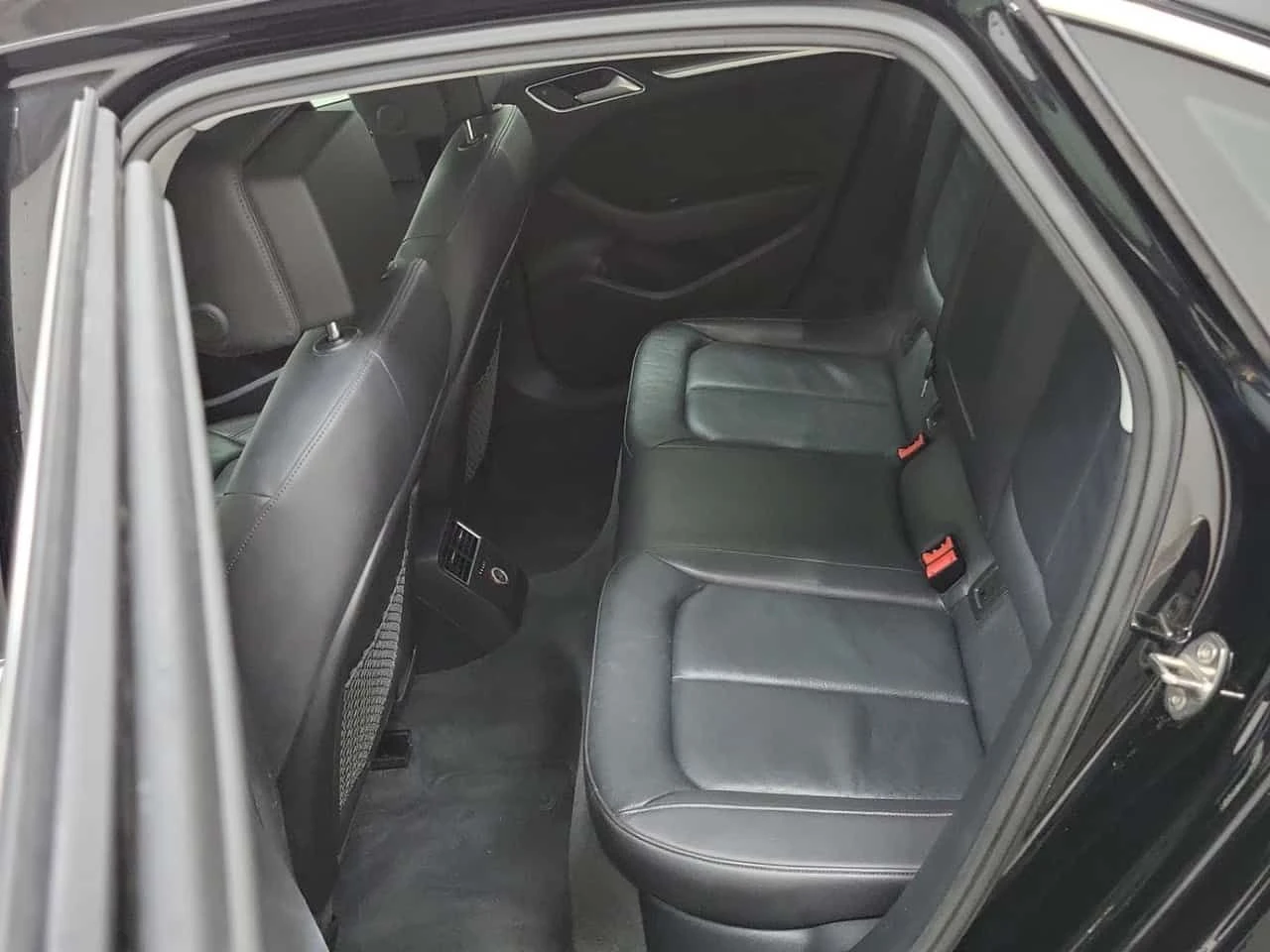 Audi A3 * 2.0T PROGRESSIV * ПАНО* ПОДГРЕВ* , снимка 13 - Автомобили и джипове - 53953249