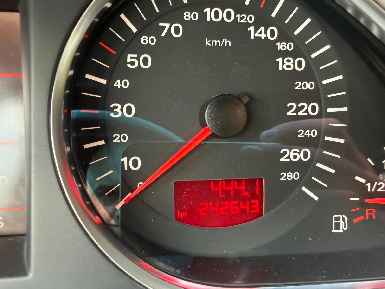 Audi A6 3.0TDI - 232к.с. - S-LINE - TV, снимка 16 - Автомобили и джипове - 54455595