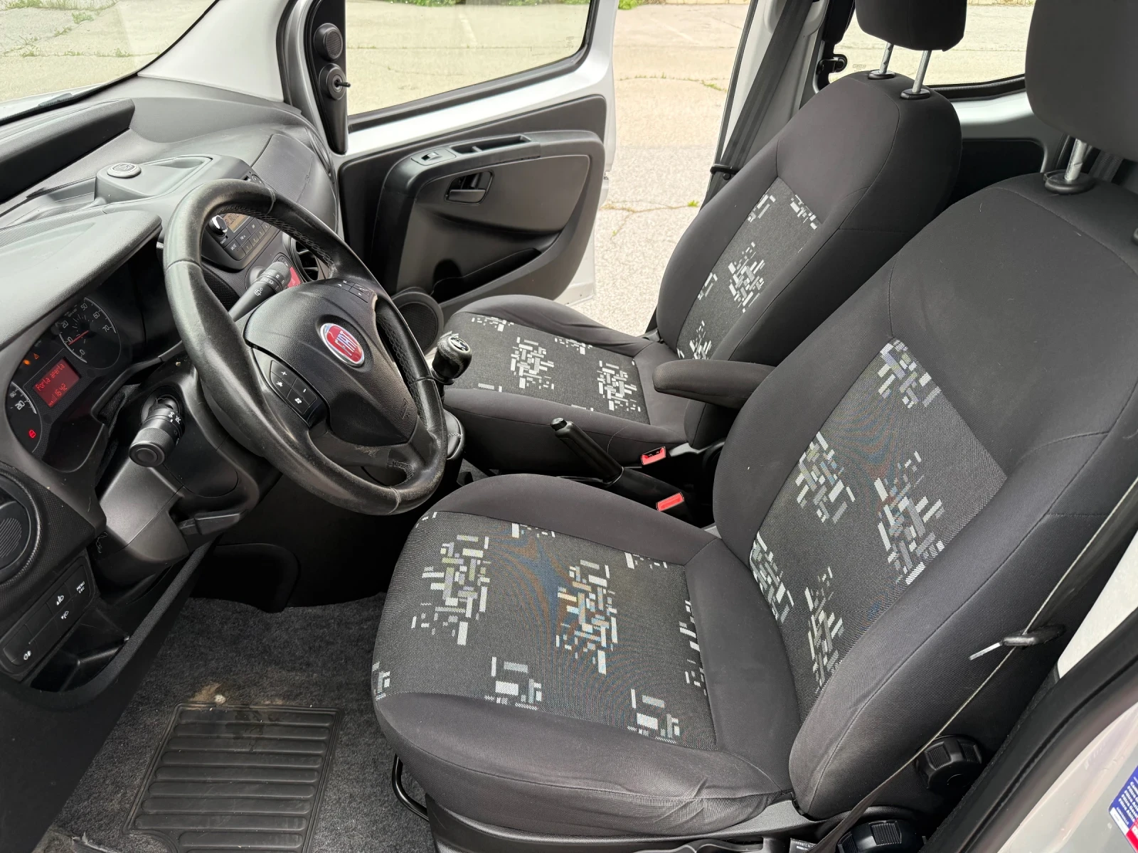 Fiat Qubo 1.4 �����, �������� | Mobile.bg � ����������� 8