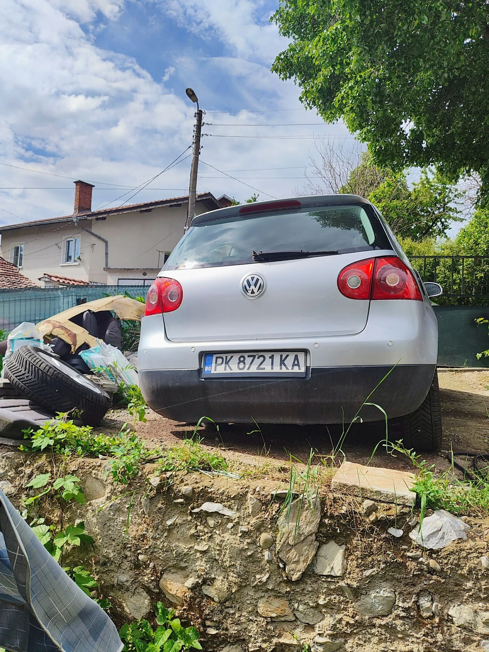 VW Golf 1.6фси, снимка 3 - Автомобили и джипове - 54664850