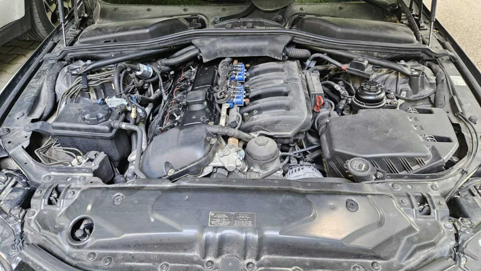 BMW 525 2.5i 193ps, снимка 13 - Автомобили и джипове - 54837152