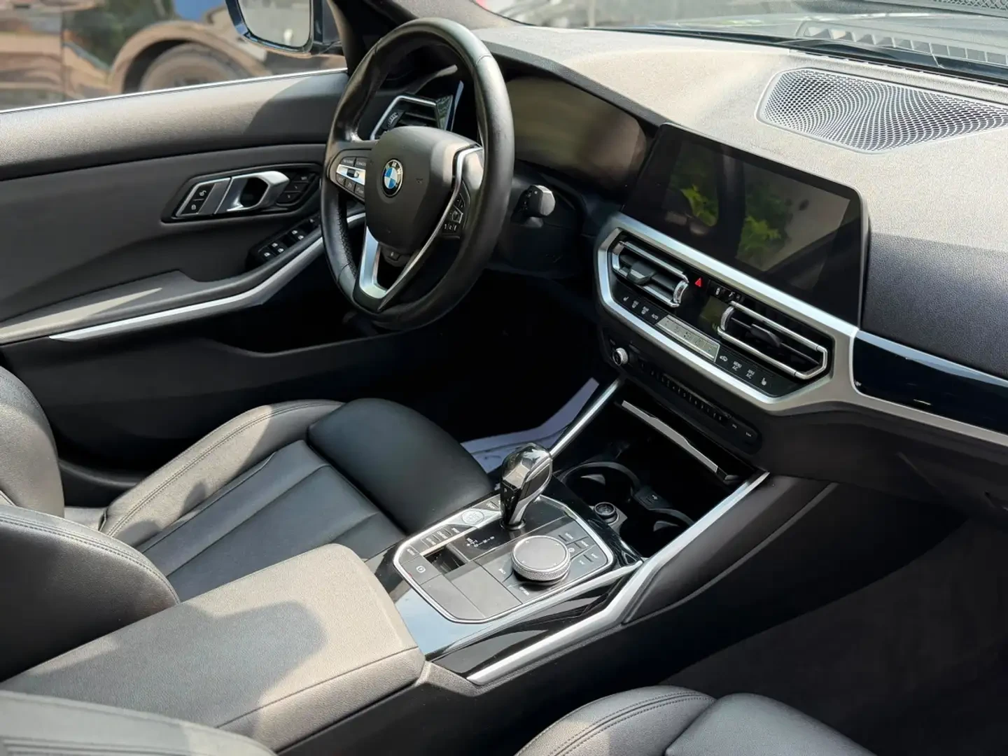 BMW 330 xDrive* B48* ПОДГРЕВ, снимка 7 - Автомобили и джипове - 55430938