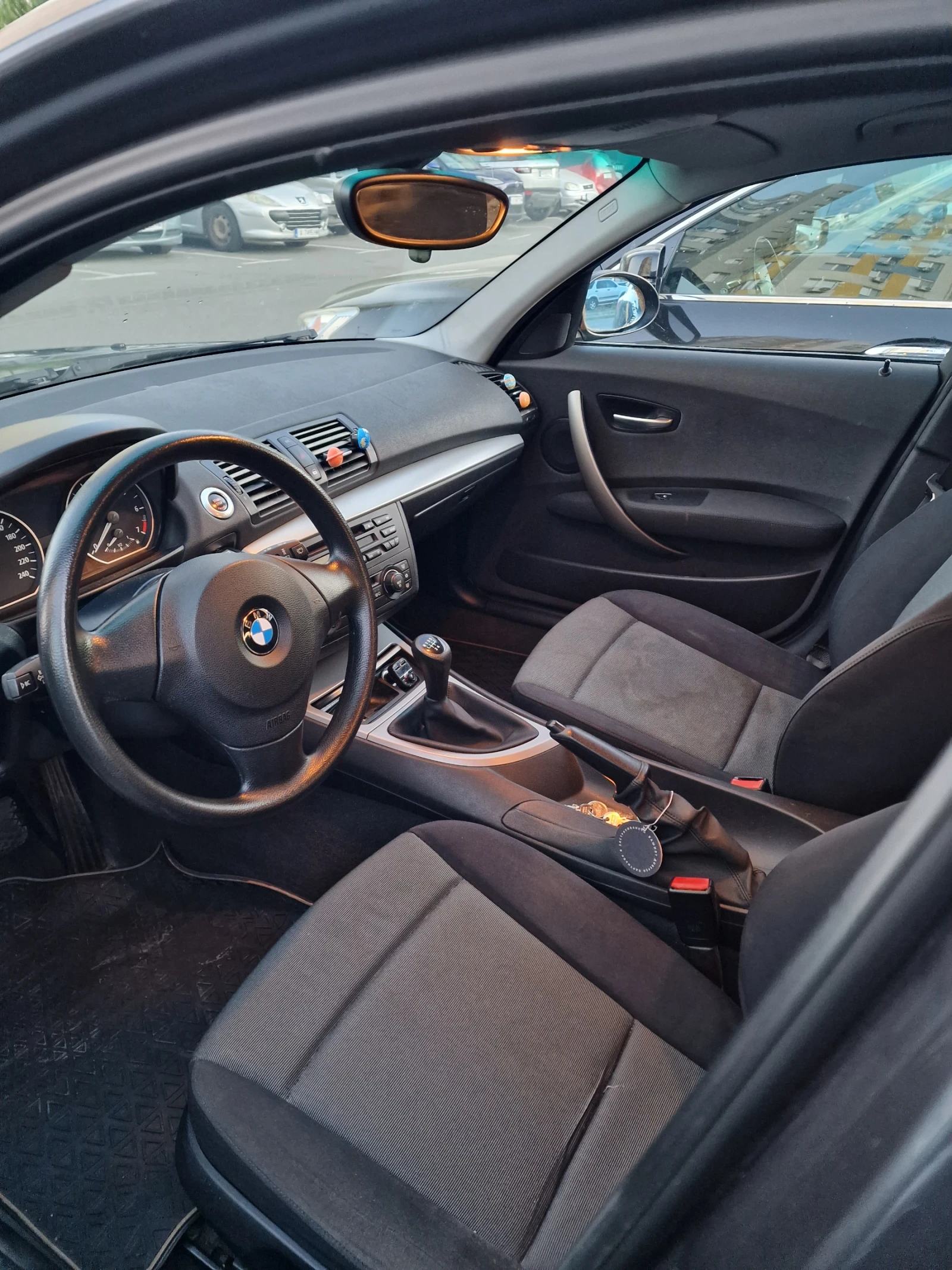 BMW 118, снимка 13 - Автомобили и джипове - 55646391