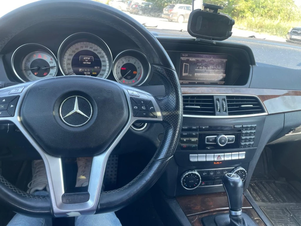 Mercedes-Benz C 300, снимка 8 - Автомобили и джипове - 55665484