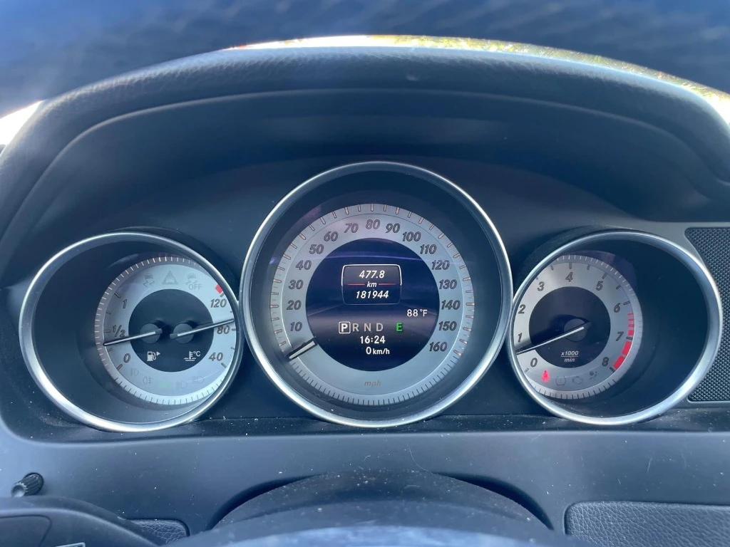 Mercedes-Benz C 300, снимка 7 - Автомобили и джипове - 55665484