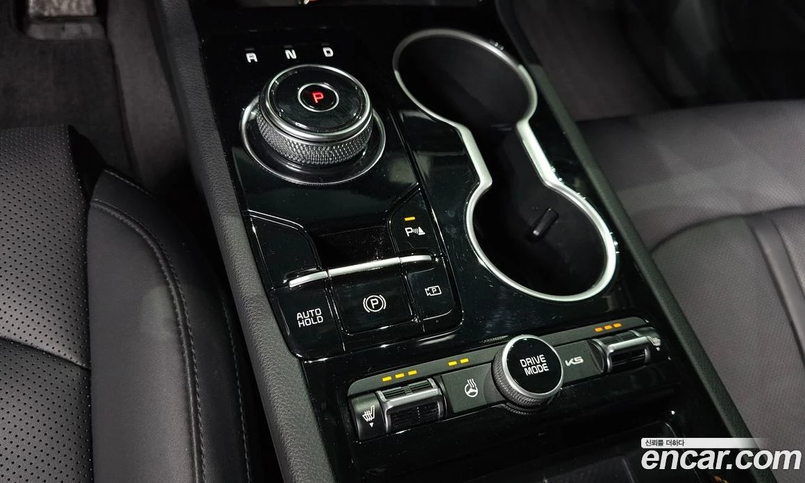 Kia K5 2.0 LPi Trendy, снимка 9 - Автомобили и джипове - 56157286