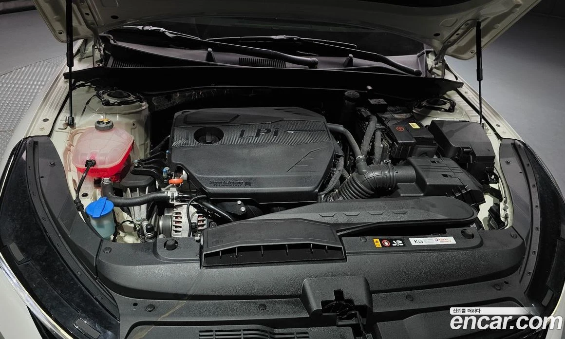 Kia K5 2.0 LPi Trendy, снимка 6 - Автомобили и джипове - 56157286