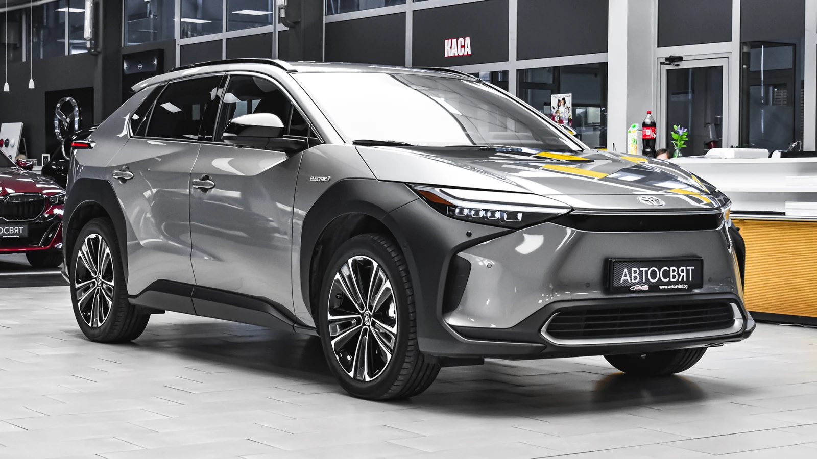 Toyota bZ4X Executive 71.4 kWh BEV, снимка 5 - Автомобили и джипове - 56659064