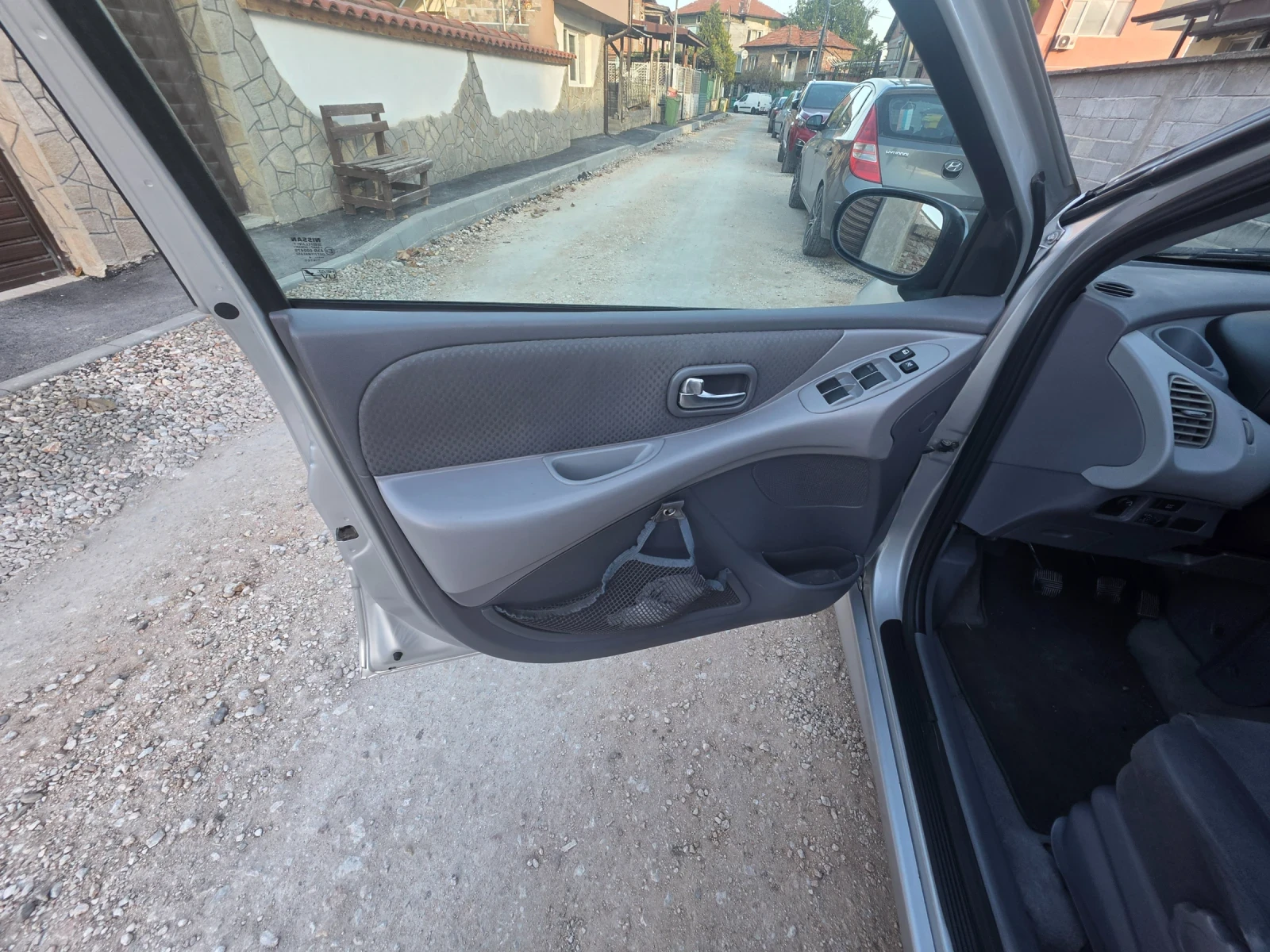 Nissan Almera tino 2.2 �������� | Mobile.bg � ����������� 15