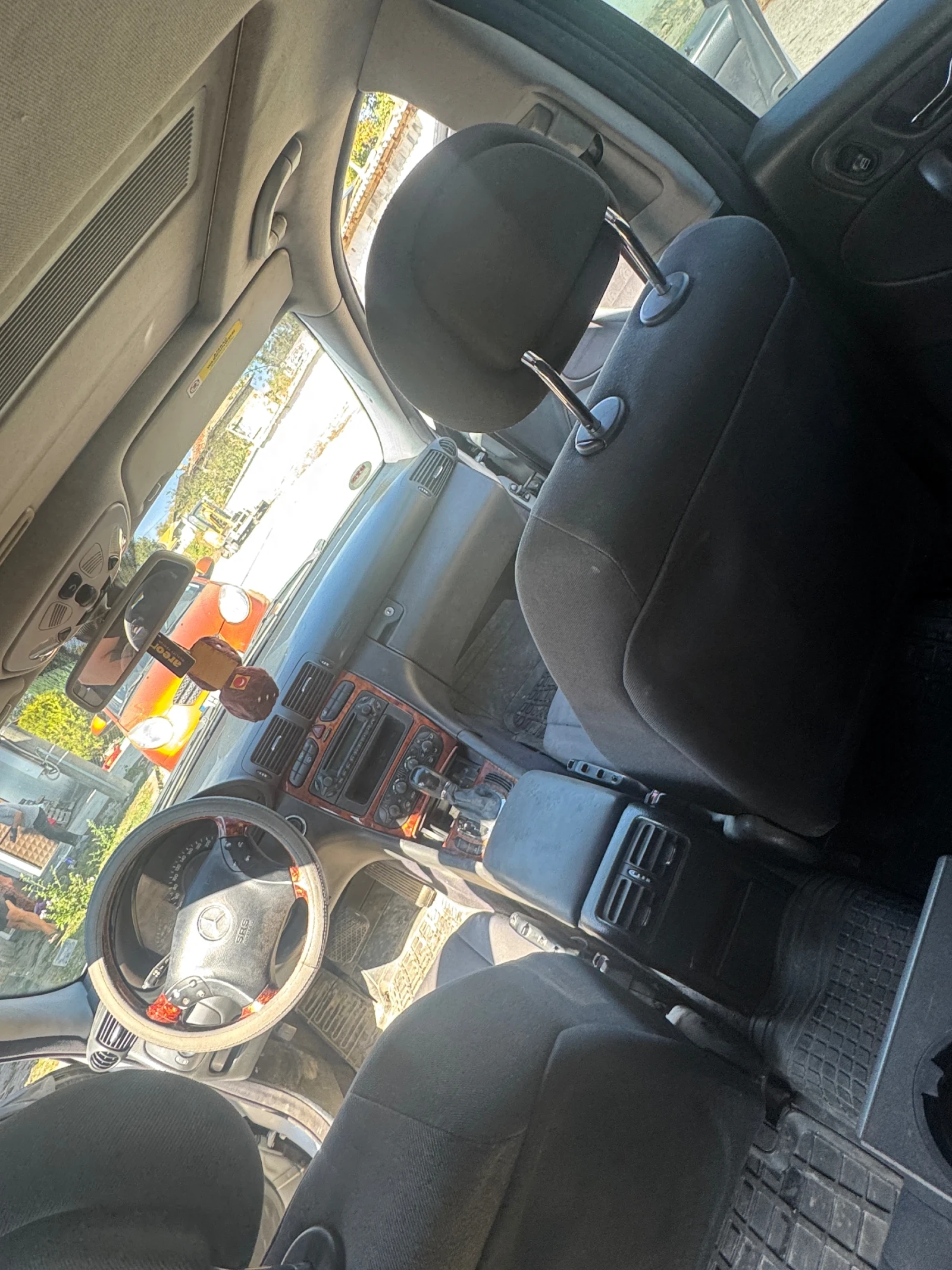 Mercedes-Benz C 220, снимка 10 - Автомобили и джипове - 56713369