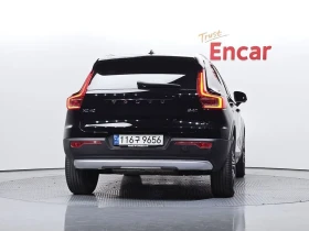Volvo XC40 B4 INSCRIPTION, снимка 4