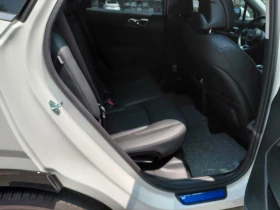 Kia Sportage 1.6 Turbo 2WD Signature autogeorge.com, снимка 11
