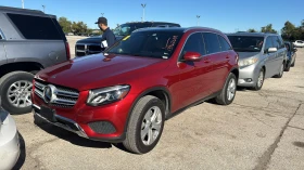  Mercedes-Benz GLC 30...