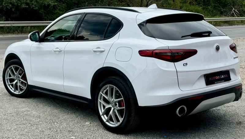 Alfa Romeo Stelvio 2.2d Q4 210кс Executive, снимка 4 - Автомобили и джипове - 46624558