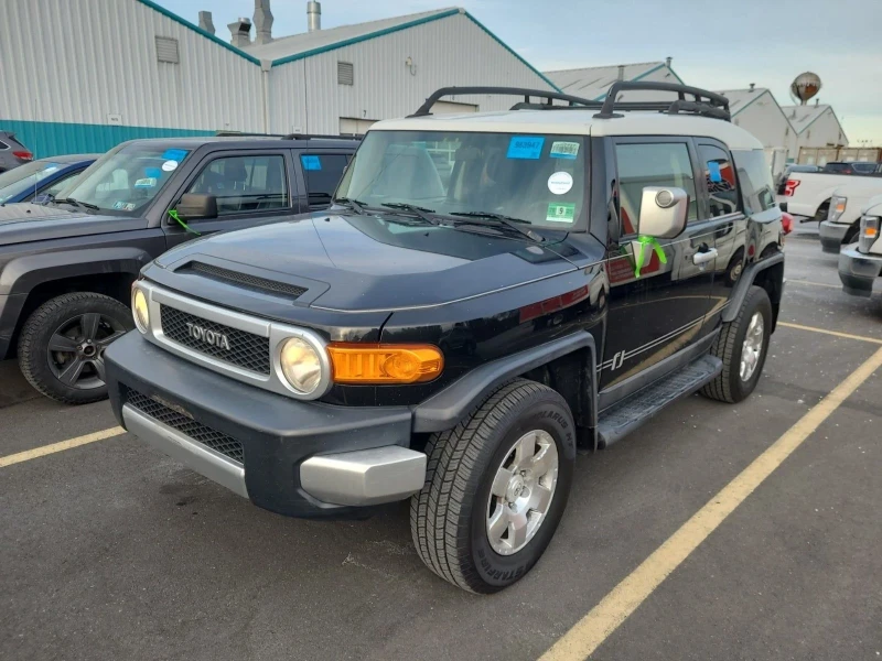 Toyota Fj cruiser, снимка 1 - Автомобили и джипове - 48720449