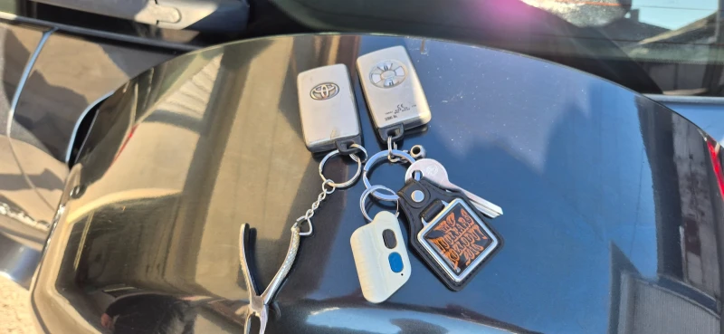 Toyota Rav4, снимка 17 - Автомобили и джипове - 52775332