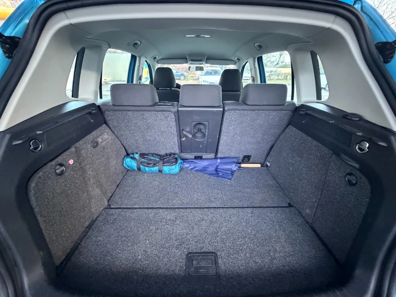 VW Tiguan, снимка 17 - Автомобили и джипове - 52805177