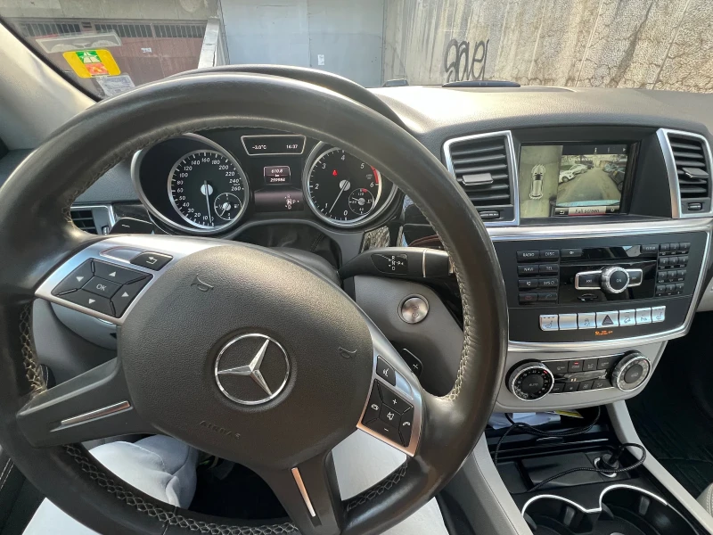 Mercedes-Benz ML 350, снимка 10 - Автомобили и джипове - 53155120