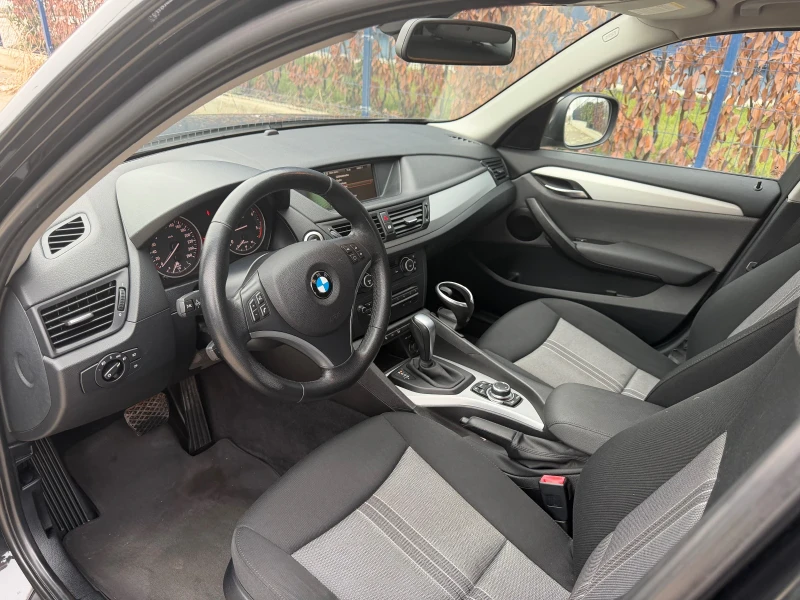 BMW X1 2.0d / xDrive / XENON / NAVI /ПЪЛ.СЕРВИЗНА ИСТОРИЯ, снимка 6 - Автомобили и джипове - 53218968