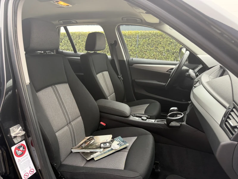 BMW X1 2.0d / xDrive / XENON / NAVI /ПЪЛ.СЕРВИЗНА ИСТОРИЯ, снимка 10 - Автомобили и джипове - 53218968